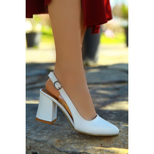Trendbu Ayakkabı - Kadın Beyaz Topuklu Ayakkabı 