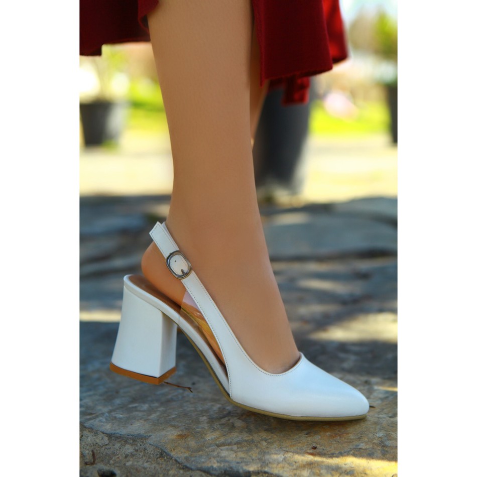 Kadın Beyaz Topuklu Ayakkabı 