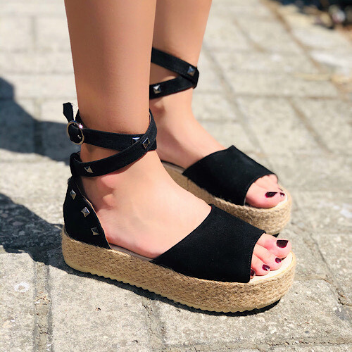 Trendbu Ayakkabı - Siyah Zımbalı Hasır Sandalet 