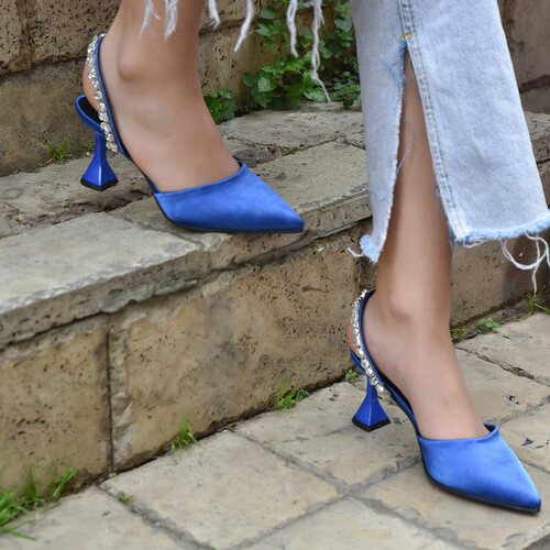 Trendbu Ayakkabı - Kadın Mavi Saten Taşlı Topuklu Ayakkabı